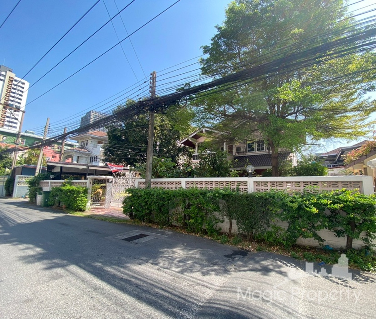 ขายที่ดิน 396 ตรว. ในซอยทองหล่อ 25 แขวงคลองตันเหนือ เขตวัฒนา กรุงเทพมหานคร – รูปที่ 2