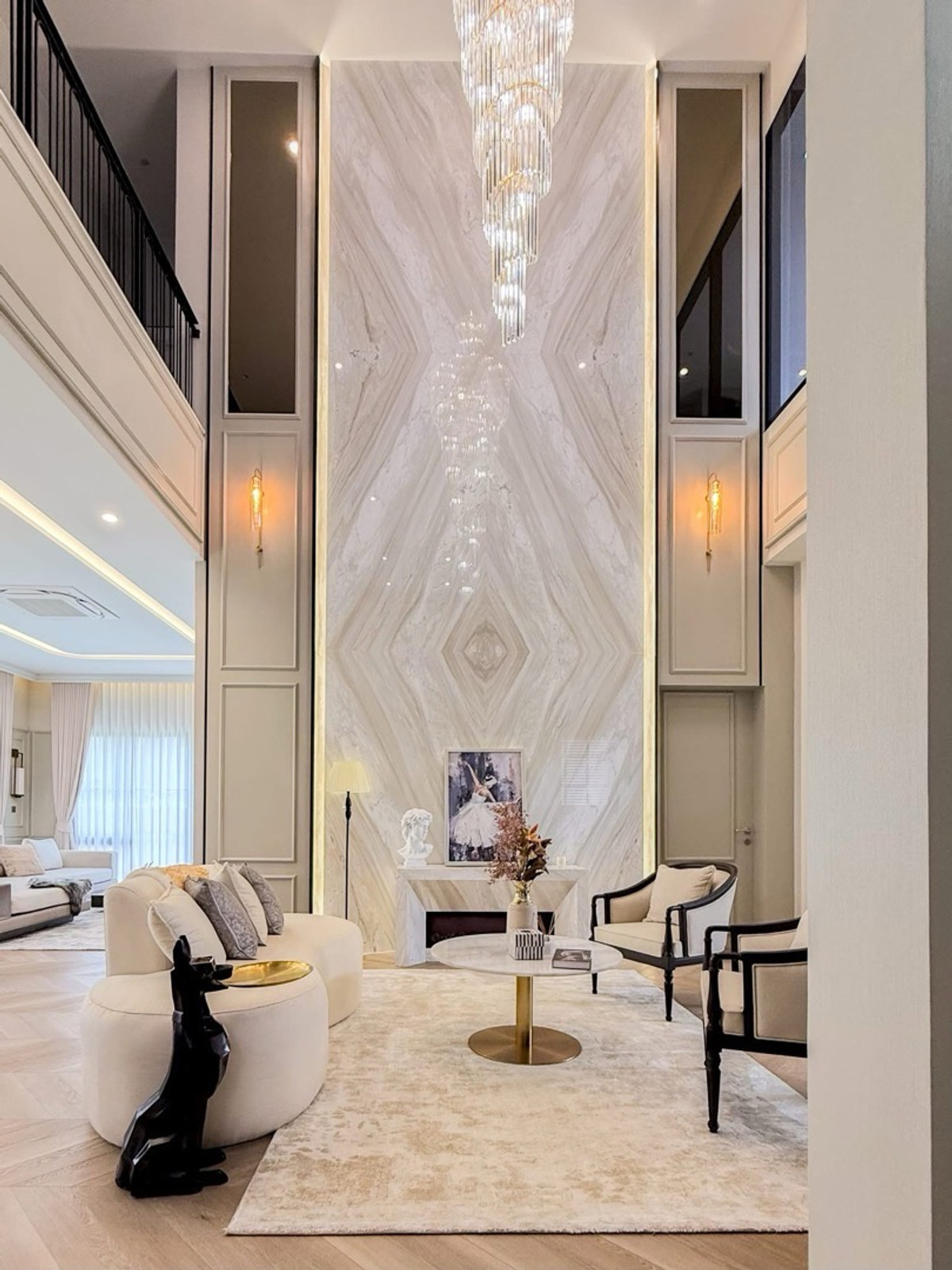 🏡 ขาย / ให้เช่า บ้านหรูสไตล์คฤหาสน์ นาราสิริ กรุงเทพกรีฑา โครงการระดับ Ultra Luxury จาก Sansiri – รูปที่ 4