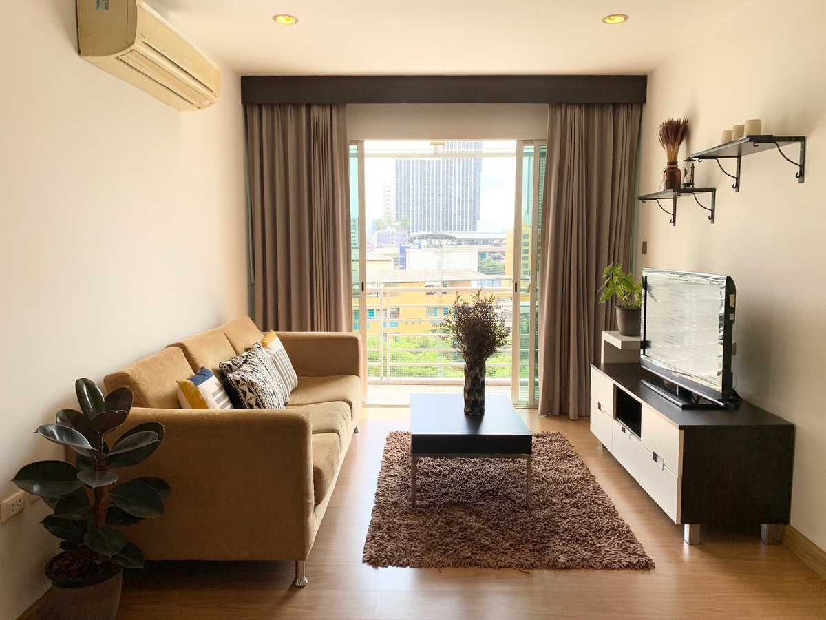 Bridge Phaholyothin 37 / 2 Bedrooms (SALE WITH TENENT), บริดจ์ พหลโยธิน 37 / 2 ห้องนอน (ขายพร้อมผู้เช่า) JSMN055 Bridge Phaholyothin 37 / 2 Bedrooms (SALE WITH TENENT), บริดจ์ พหลโยธิน 37 / 2 ห้องนอน (ขายพร้อมผู้เช่า) JSMN055