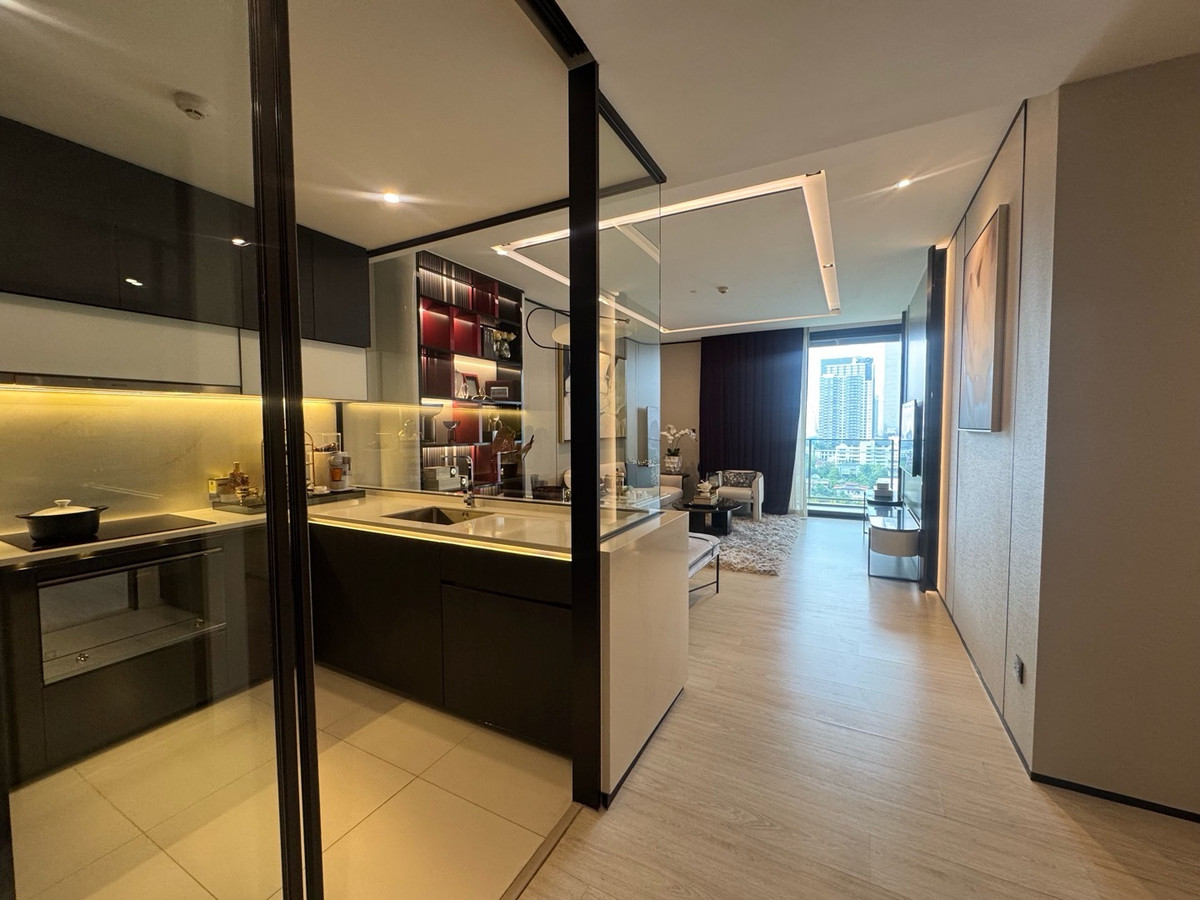 คอนโด Super Luxury ใจกลางทองหล่อ☁️The Room Sukhumvit 38 2 Bed 2 Bath 90.99 sq.m.💰20.9 MB.☎️Phat 064-642-8664☎️Nui 094-624-2014 คอนโด Super Luxury ใจกลางทองหล่อ☁️The Room Sukhumvit 38 2 Bed 2 Bath 90.99 sq.m.💰20.9 MB.☎️Phat 064-642-8664☎️Nui 094-624-2014