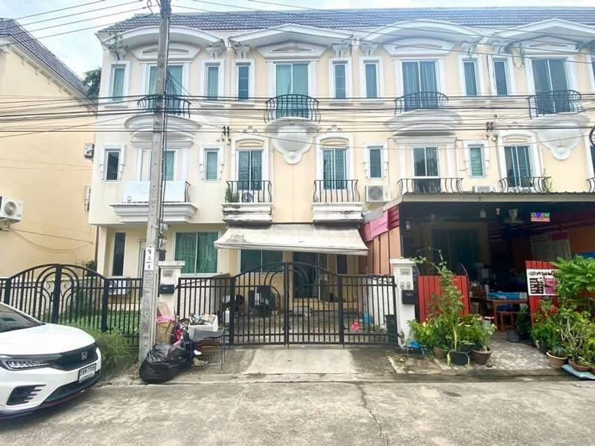Townhome for sale, Casa Eureka Village, Rama 2-Phutthabucha. Townhome for sale, Casa Eureka Village, Rama 2-Phutthabucha.