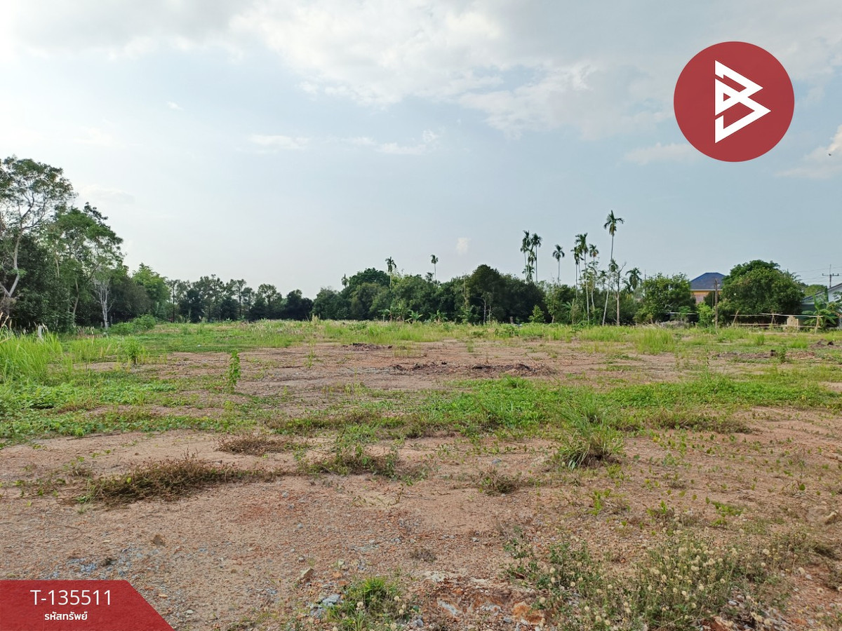 Land for sale, area 4 rai 2 ngan 18.9 sq m, Phlapphla, Chanthaburi.