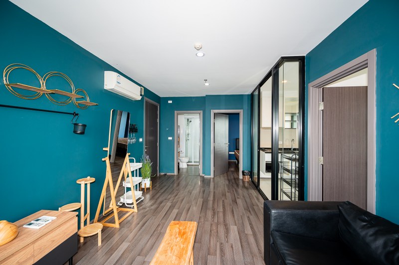🔥Urgent Sale+🔥 The Base Park East Sukhumvit 77, near On Nut BTS station. Fully furnished and ready to move in.