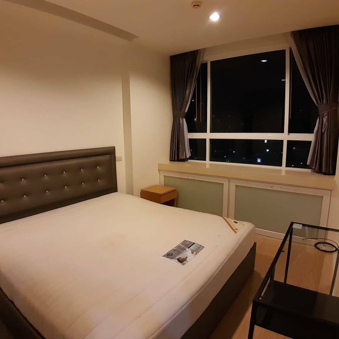 P-40031 📍#CondoForRent For Rent: T.C. Green Building C, 12th Fl. City View Fully Furnished Near MRT Phra Ram 9 Line ID: @easythaihome 085-592-2897