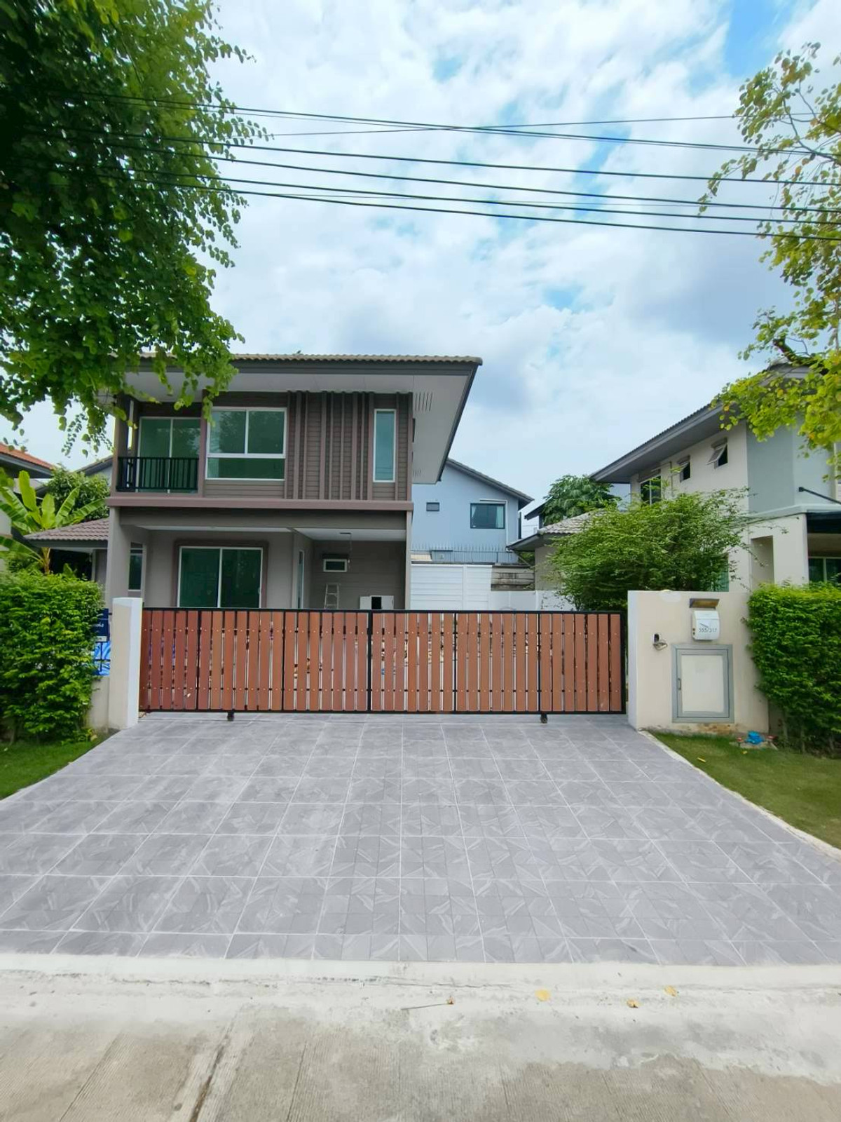 ขายบ้านเดี่ยว 2 ชั้น คณาสิริ ชัยพฤกษ์-วงแหวน รีโนเวทใหม่ ถูกสุดในหมู่บ้าน