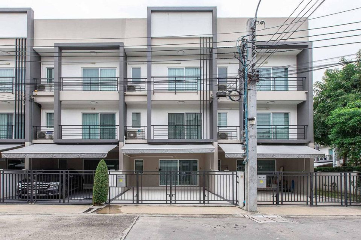 ขายด่วน ราคาดีที่สุดในโครงการ 🔥 บ้านกลางเมือง สุขุมวิท 77 / 2 ห้องนอน (ขายพร้อมผู้เช่า), Baan Klang Muang Sukhumvit 77 / 2 Bedrooms (SALE WITH TENANT) FAS062 ขายด่วน ราคาดีที่สุดในโครงการ 🔥 บ้านกลางเมือง สุขุมวิท 77 / 2 ห้องนอน (ขายพร้อมผู้เช่า), Baan Klang Muang Sukhumvit 77 / 2 Bedrooms (SALE WITH TENANT) FAS062