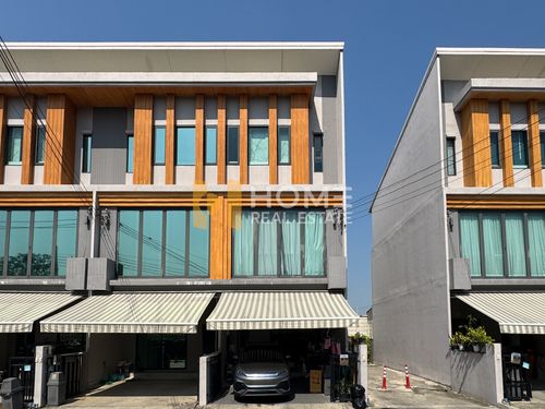 Eigen Premium Townhome Phatthanakan / 3 Bedrooms (FOR SALE) FON286