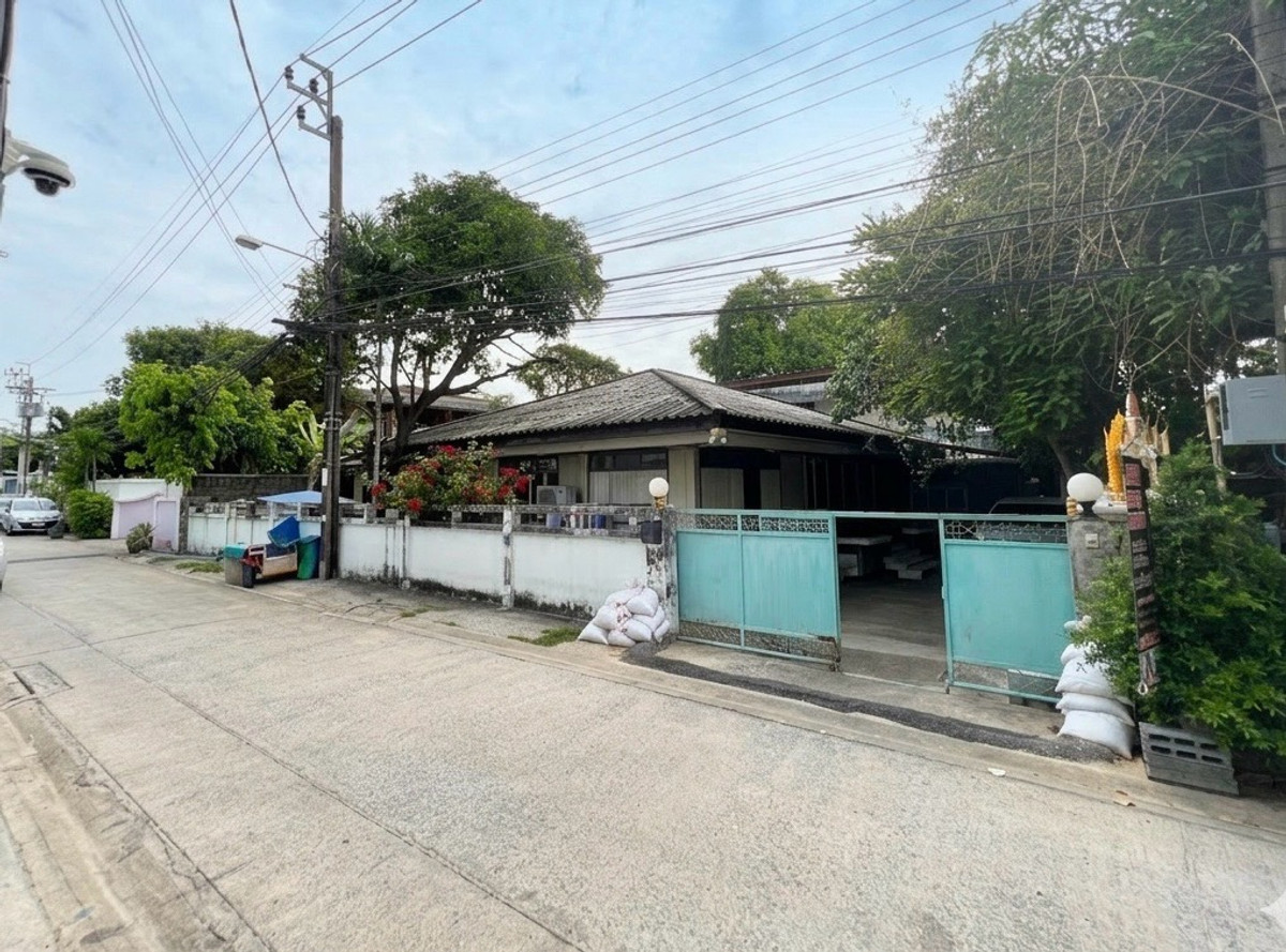 ขายที่ดินพร้อมสิ่งปลูกสร้าง 101/1 ใกล้ BTS อุดมสุข – ปุณณวิถี