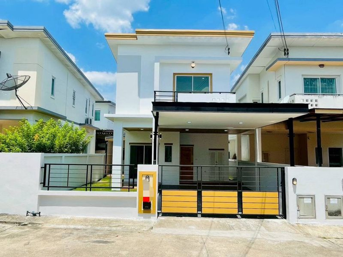 ขายบ้านแฝดรีโนเวทใหม่ เมโทรปาร์ค ทุ่งสุขลา ศรีราชา ใกล้ ม.เกษตร ราคาคุ้ม