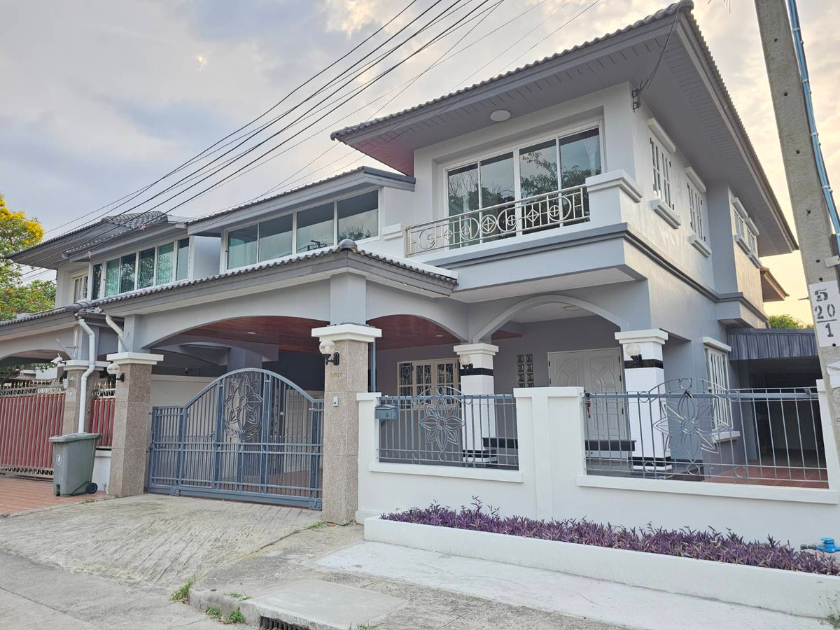 sell!!! 2-story detached house, area 53.1 sq m @ Suan Dok Mai Village - Soi Borommaratchachonnani 105, Thawi Watthana District, Bangkok