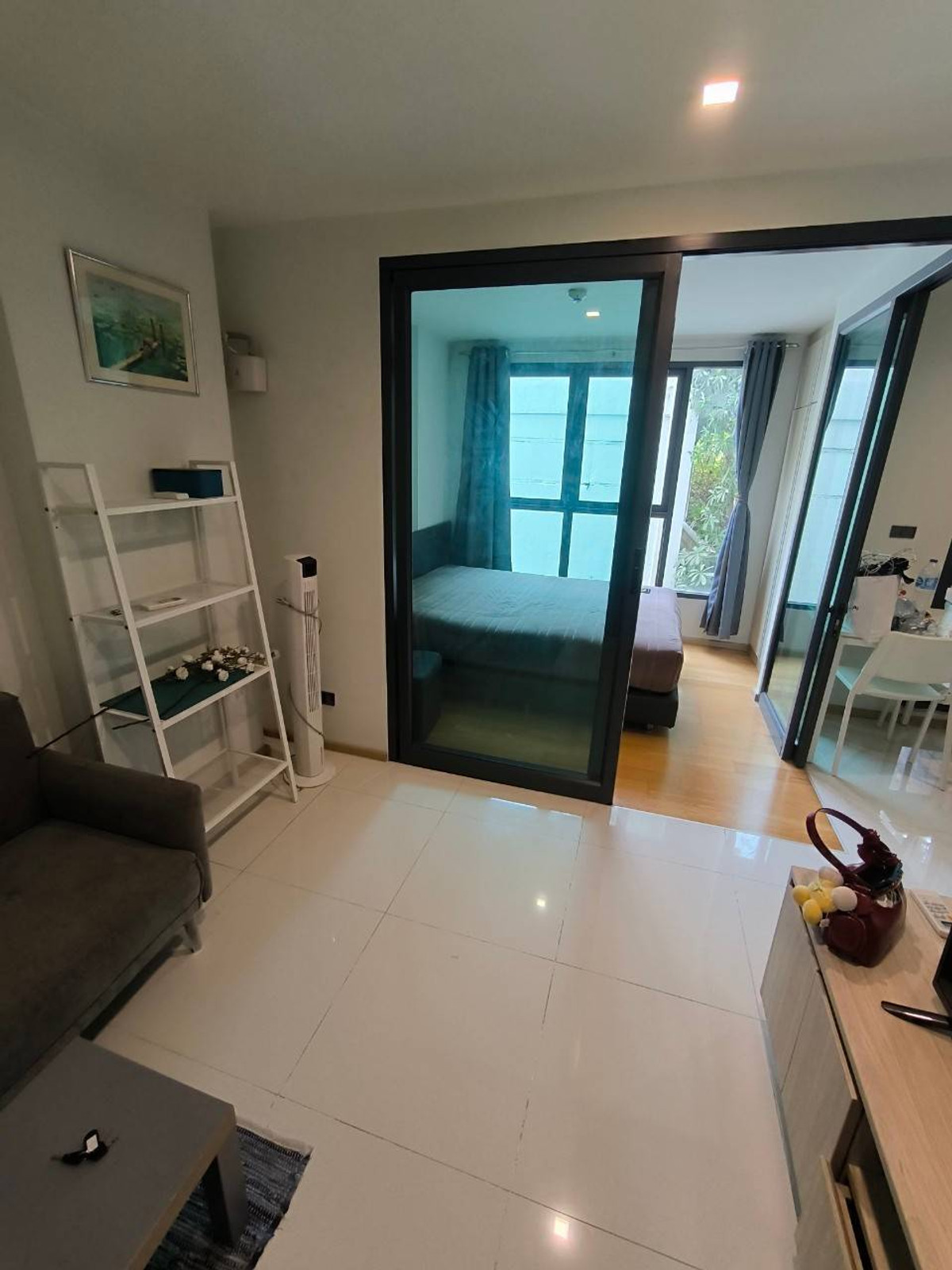 ให้เช่าคอนโด Hue Sukhumvit 62/3 One Bedroom ขนาด28 ตรม ชั้น 3 วิวเมือง อาคารเดี่ยว ราคาเช่า 12,000 บ. ให้เช่าคอนโด Hue Sukhumvit 62/3 One Bedroom ขนาด28 ตรม ชั้น 3 วิวเมือง อาคารเดี่ยว ราคาเช่า 12,000 บ.
