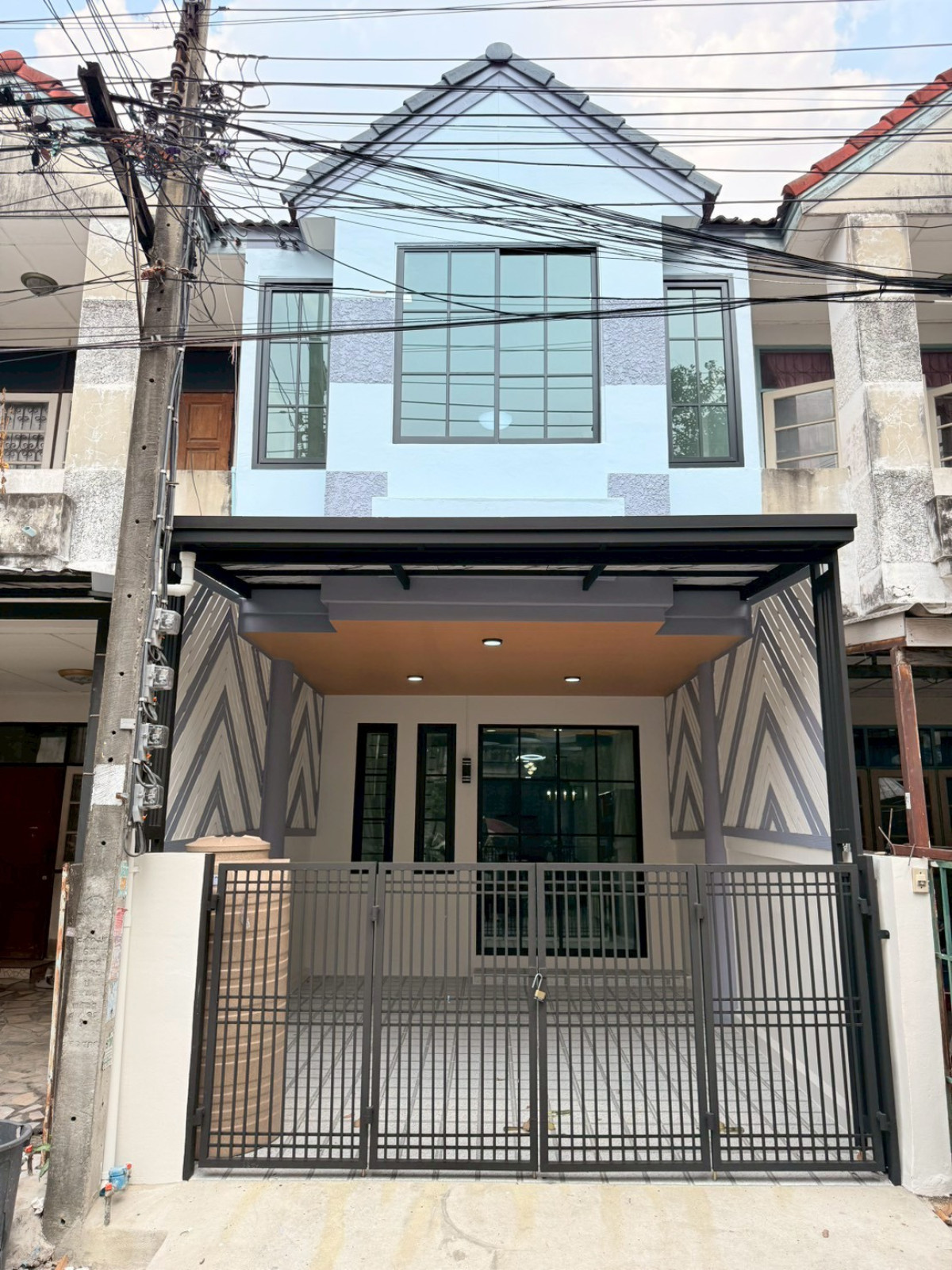 For Sale Townhouse/Townhome , Silk Village Saimai 54 , newly renovated , Sai Mai , Sai Mai , Bangkok , CX-147600 For Sale Townhouse/Townhome , Silk Village Saimai 54 , newly renovated , Sai Mai , Sai Mai , Bangkok , CX-147600