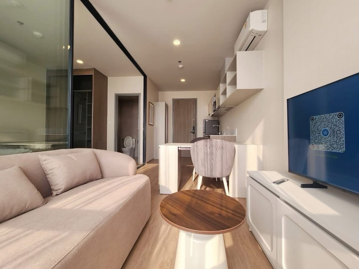 25,000 Condo The Issara Sathorn 25,000 Condo The Issara Sathorn