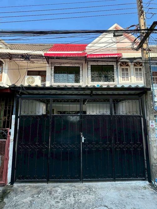 For Rent: 2-Story Townhome, Pet-Friendly, Nirand Townhome, 