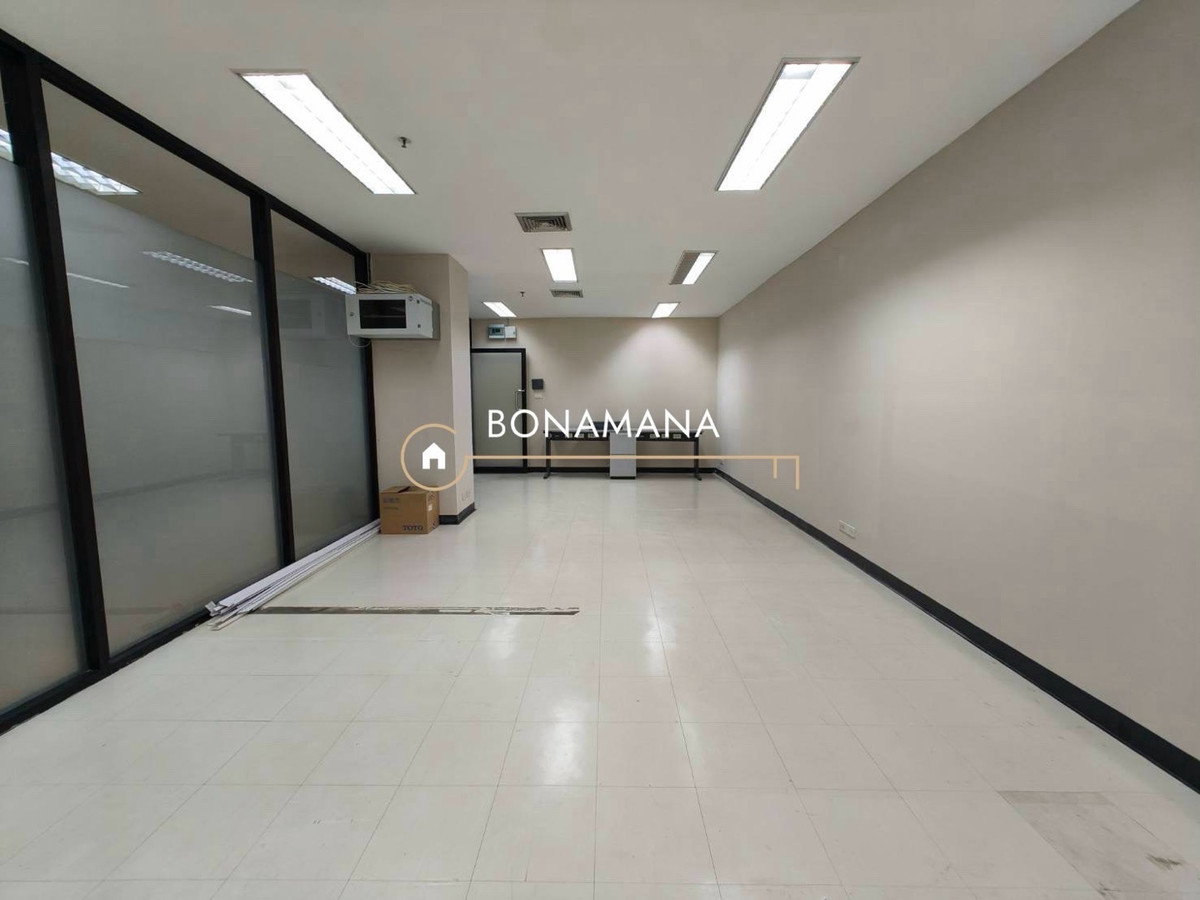 Office space for rent, Asoke (MRT Sukhumvit 550m: BTS Asoke 650m) – รูปที่ 3