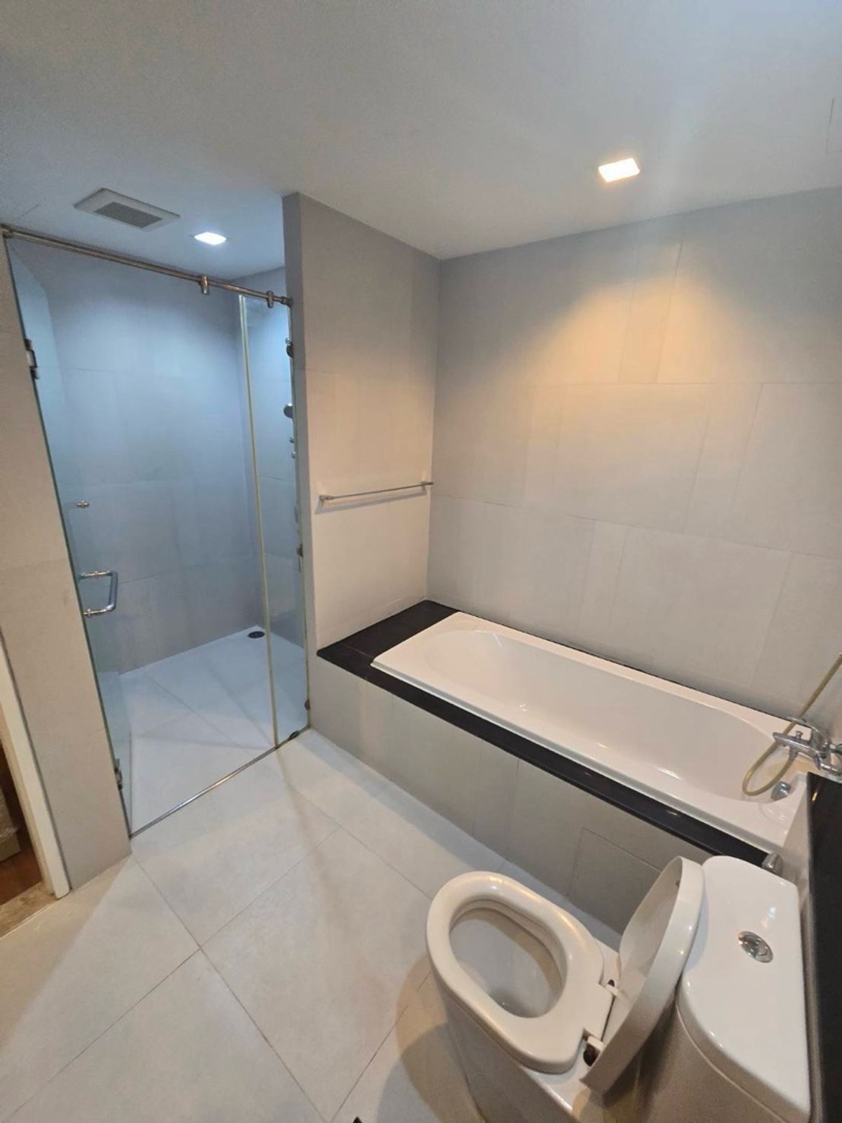 ✨ ให้เช่า 🔥 2 ห้องนอน 87 ตรม. ใจกลางเมือง ตรงข้าม One Bangkok – รูปที่ 4
