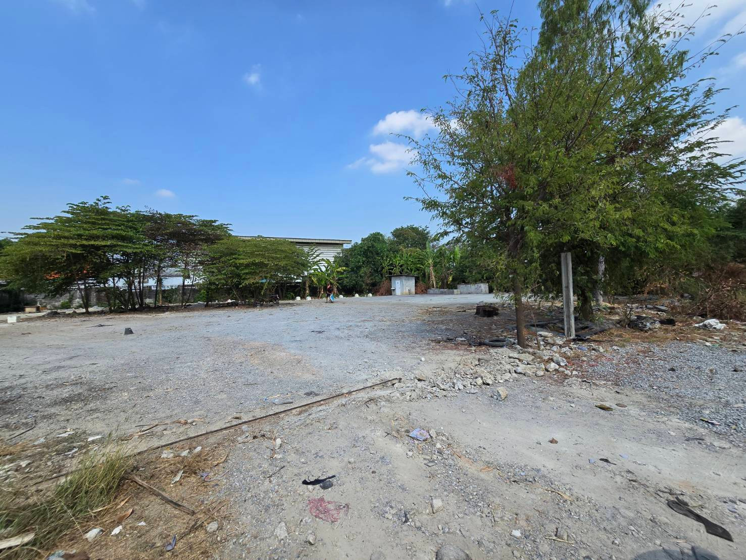 Land for rent, beautiful rectangular plot, size 547 sq m, Soi Krathum Lom 19, only 800 meters from Phutthamonthon Sai 4 Road, width next to the road approximately 50 meters, depth 40 meters, community area, village. – รูปที่ 2