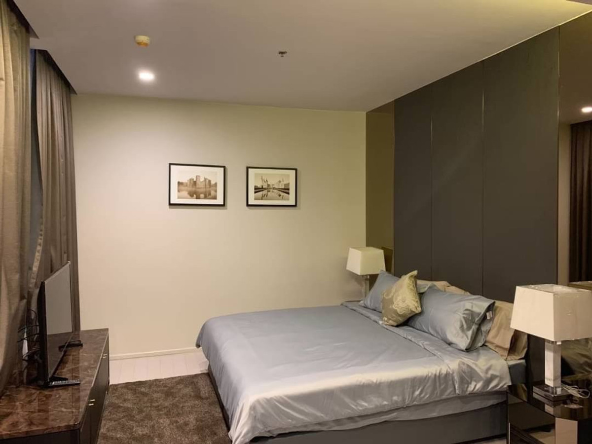 For Rent Condo Noble Ploenchit Fully Furnished (S15-13992)
