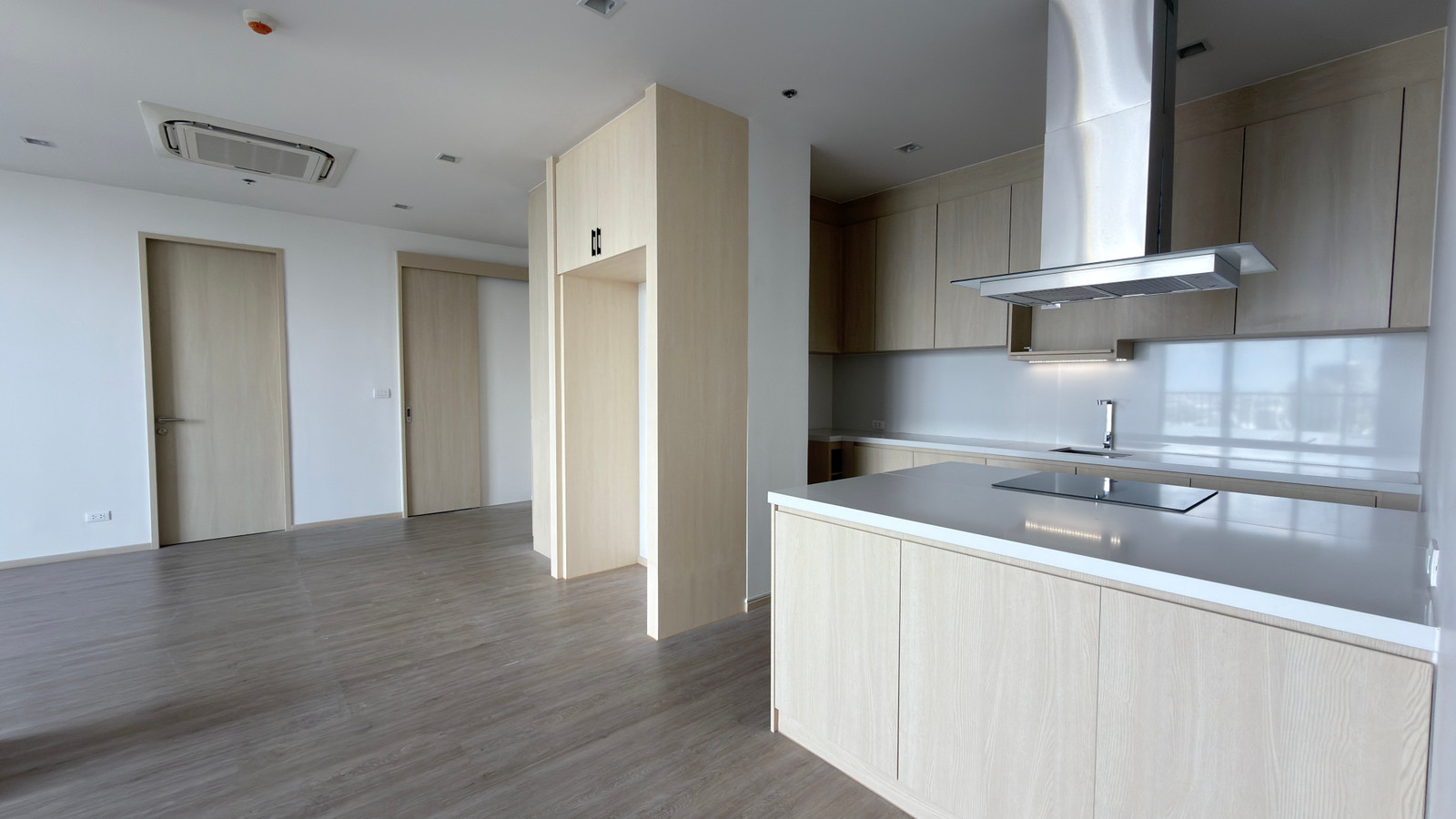 💙For Rent💙 Noble State Sukhumvit 39 – Rare Penthouse Unit!  ✨ Brand New