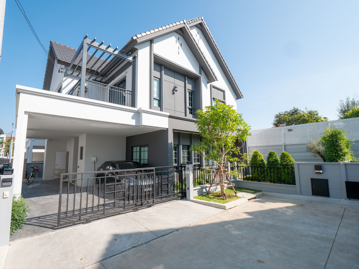 🏡🌲 #ขายบ้านสวยพร้อมอยู่ เซนโทร พระราม5-นครอินทร์ | CENTRO RAMA5-NAKHON IN 🏡 CENTRO RAMA5-NAKHON IN บ้านเดี่ยว ดีไซน์ โมเดิร์น ฟาร์มเฮาส์ สไตล์อังกฤษ 🏡🌲 #ขายบ้านสวยพร้อมอยู่ เซนโทร พระราม5-นครอินทร์ | CENTRO RAMA5-NAKHON IN 🏡 CENTRO RAMA5-NAKHON IN บ้านเดี่ยว ดีไซน์ โมเดิร์น ฟาร์มเฮาส์ สไตล์อังกฤษ