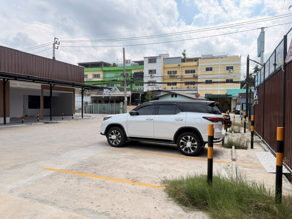 For Rent Office building for rent / Office / 1st floor space only / Soi Pridi Banomyong 14, Sukhumvit 71 / Building usable area 500 square meters / Parking for 10 cars / Very beautifully decorated / Suitable for clinics, spas, offices, online, others. – รูปที่ 2