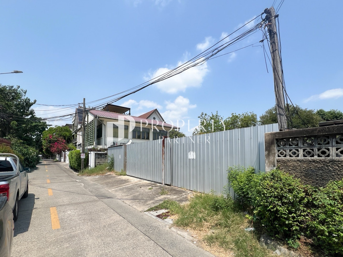ขายที่ดิน129 ตร.วา ซอยปรีดี พนมยงค์ 26 แยก 6 เชื่อมต่อเอกมัย – รูปที่ 3