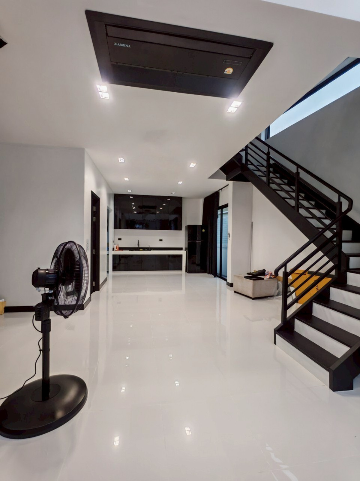 🔥🔥32147🔥🔥 ให้เช่าบ้านเดี่ยวใหม่ 3 ชั้น Minimal Luxury ใจกลาง Town in Town (ลาดพร้าว 94)🌐𝐋𝐈𝐍𝐄 𝐈𝐃 : @𝐟𝐚𝐬𝐭𝐟𝐨𝐫𝐫𝐞𝐧𝐭𝐜𝐨𝐧𝐝𝐨  – รูปที่ 4