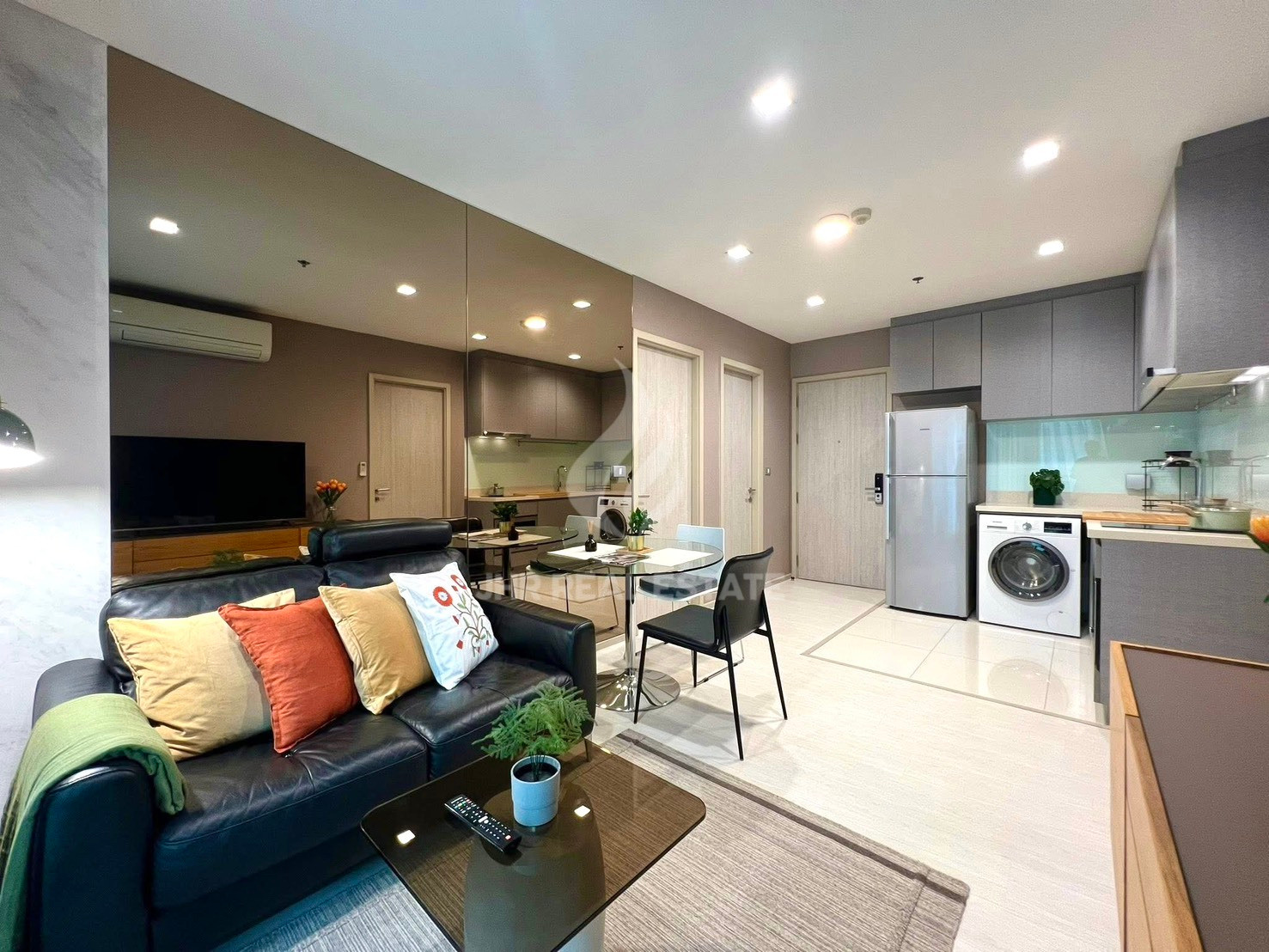 “ Best deal 🔥” Rhythm Sukhumvit 36 - 38  , 1 bed 1 bath ว่างให้เช่า Line id : @jhrrealestate – รูปที่ 2