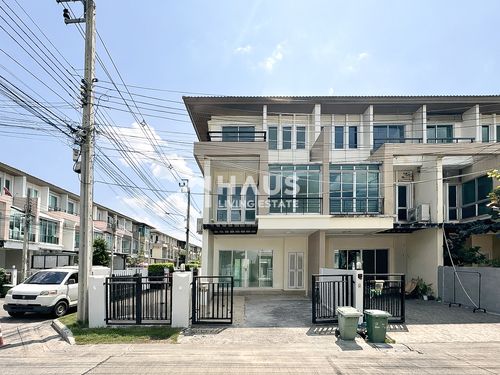 🔥 Townhome for sale Vista Park Chaengwattana 🔥 Vista Park Chaengwattana / 3 bedrooms #TCWT014