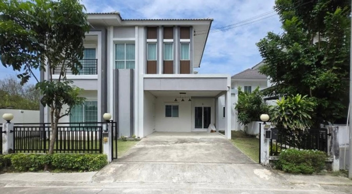 Lalin Town Lanceo Crib Ladkrabang - Suvarnabhumi / 3 Bedrooms (FOR SALE) POON175