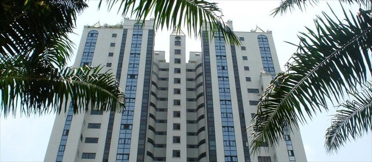 Kiarti Thanee City Mansion / Pet-Friendly Large Units in a Quiet Alley near Phrom Phong–Asoke / 3 bed 270 sq.m.Tel. 0937890899 Kiarti Thanee City Mansion / Pet-Friendly Large Units in a Quiet Alley near Phrom Phong–Asoke / 3 bed 270 sq.m.Tel. 0937890899