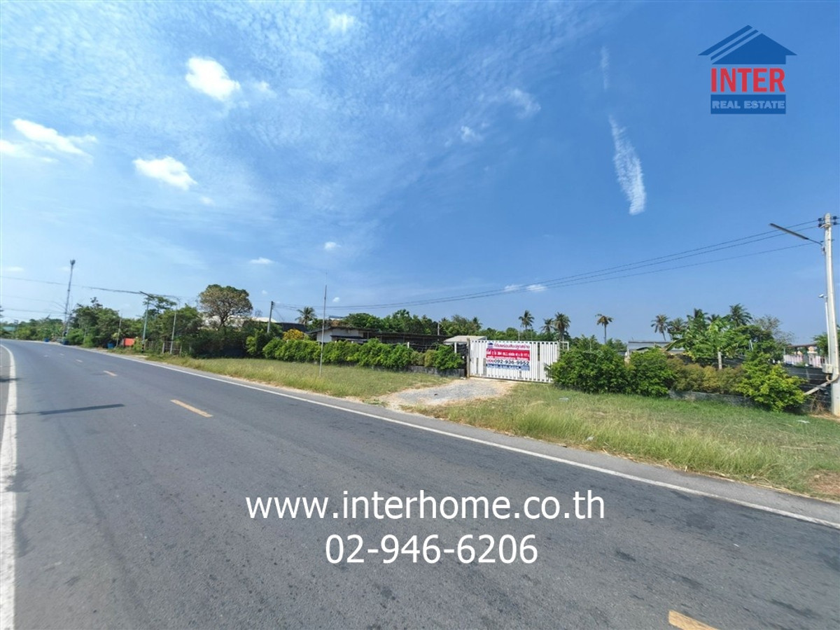 Land + 1-story detached house, 2 rai 364 sq m. Land + house near the Beef Cattle Cooperative, Kamphaeng Saen, near Bang Chak gas station. Pathum Thani-Bang Len Road Highway3007 Road, Kamphaeng Saen, Nakhon Pathom Land + 1-story detached house, 2 rai 364 sq m. Land + house near the Beef Cattle Cooperative, Kamphaeng Saen, near Bang Chak gas station. Pathum Thani-Bang Len Road Highway3007 Road, Kamphaeng Saen, Nakhon Pathom