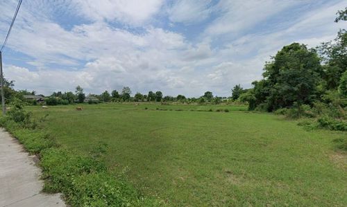 Empty land for sale, 5 rai 1 ngan 22.5 square wah, Ban Thi Subdistrict, Ban Thi District, Lamphun Province.