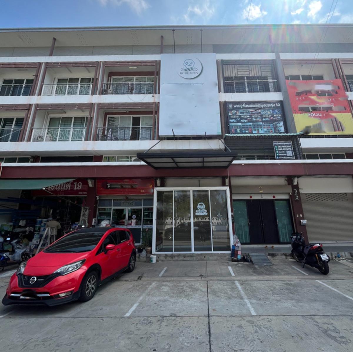 For Sale Commercial building at old Fin Market (Praksa) , high floor , Phraek Sa , Mueang Samut Prakan , Samut Prakarn , CX-148765 For Sale Commercial building at old Fin Market (Praksa) , high floor , Phraek Sa , Mueang Samut Prakan , Samut Prakarn , CX-148765