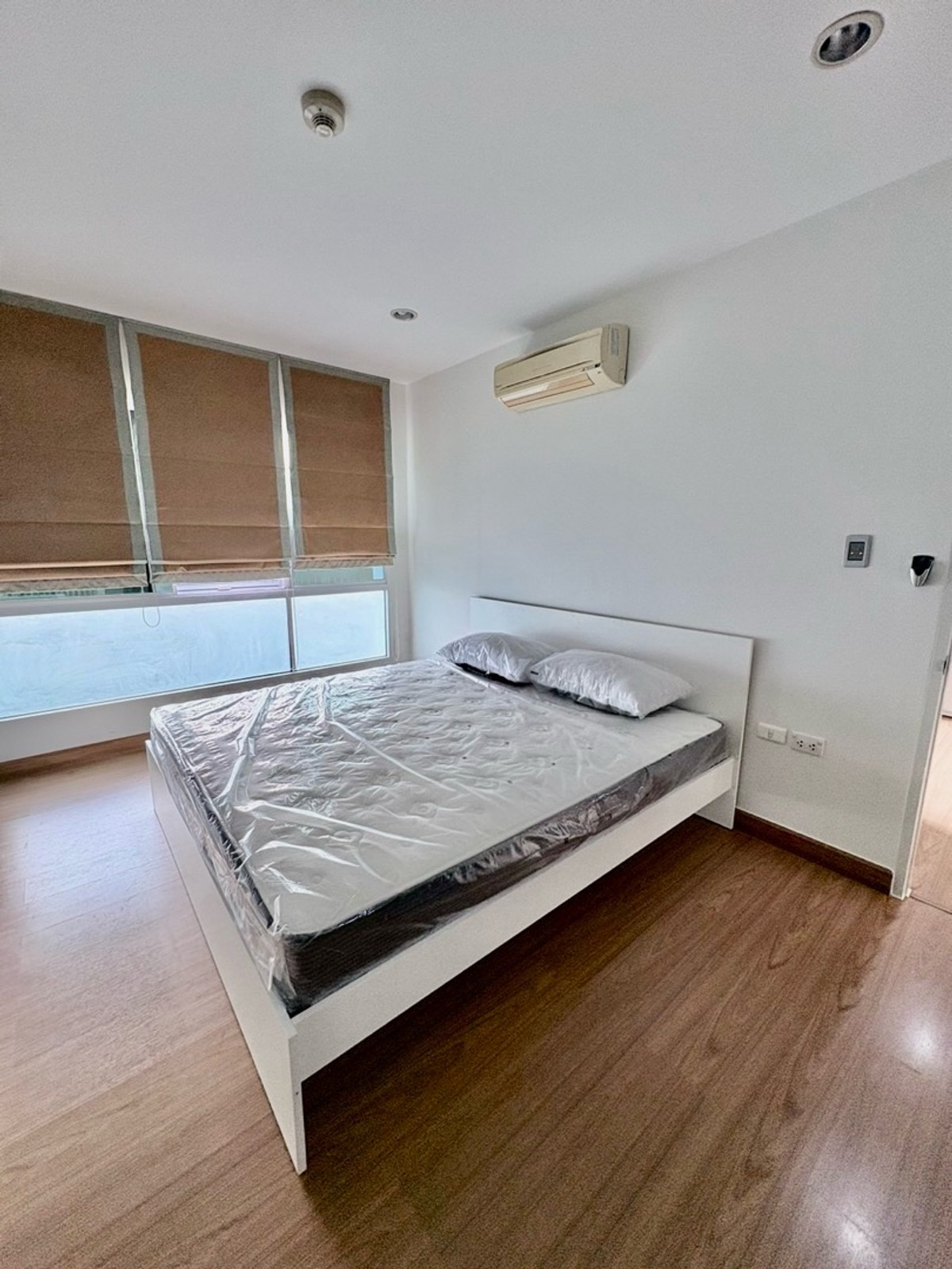ให้เช่า คอนโด Bridge Condo พหลโยธิน ซอย 37 ห้องริม เฟอร์ใหม่ทั้งห้อง – รูปที่ 2