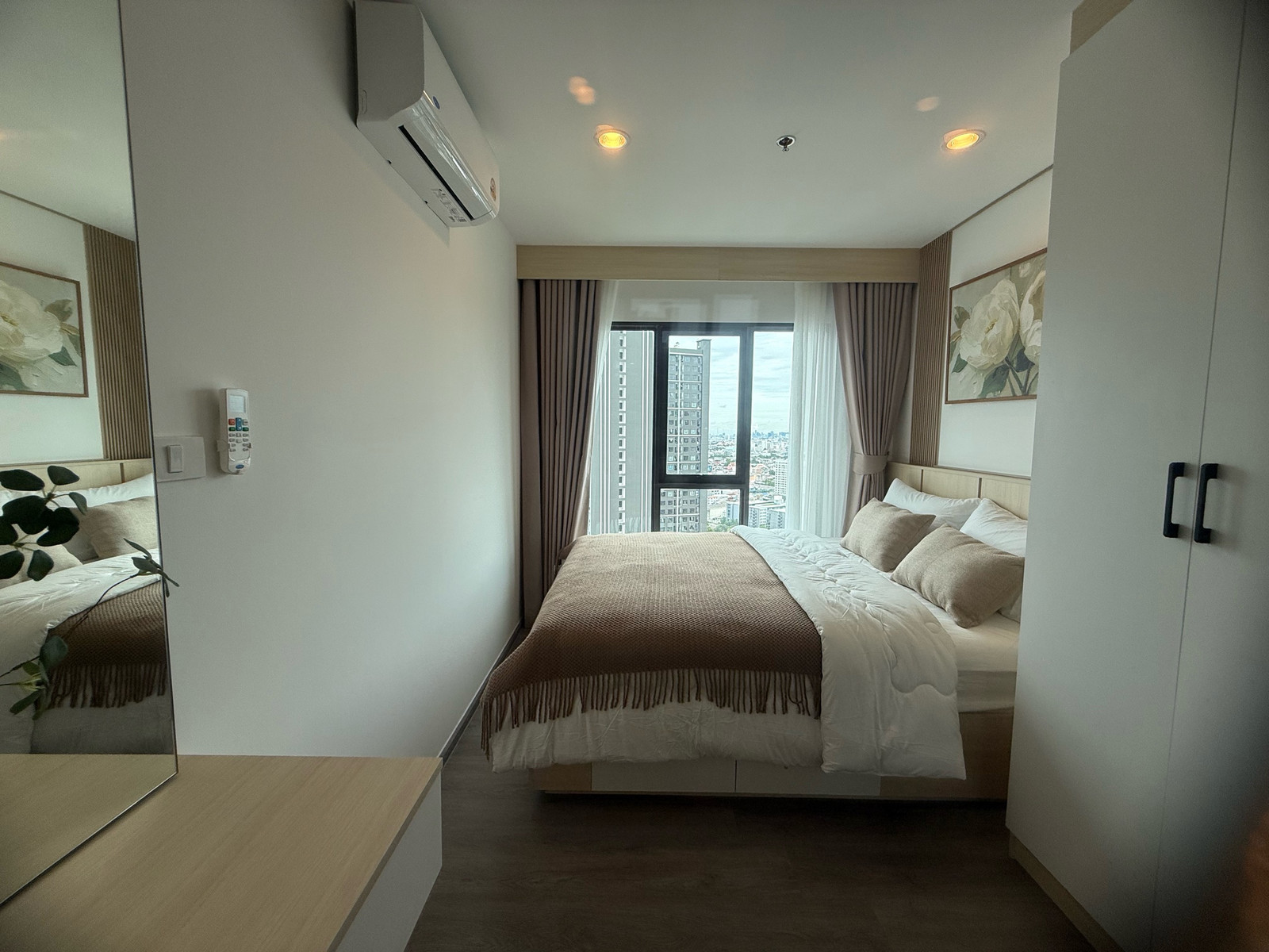 ห้องใหม่เอี่ยม🎁ตึกใหม่🏠รีเจ้นท์โฮม วุฒากาศ อาคาร🅰️ ชั้น30ทิศเหนือวิวโล่ง🌈 BTS🚝วุฒากาศ 180เมตร ขนาด26ตรม.1นอน 1น้ำ แต่งครบพร้อมอยู่ทันที – รูปที่ 3