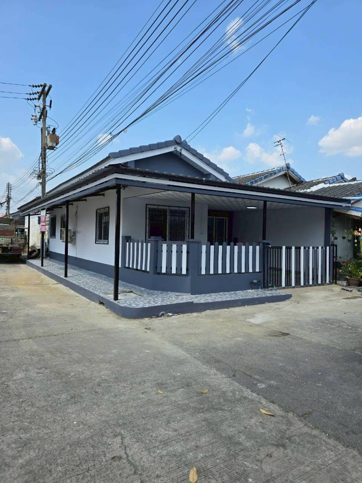 For Sale Townhouse/Townhome , Green Garden Home Klong 11 , corner unit , wide frontage , newly renovated , Bueng Nam Rak , Thanyaburi , Pathum Thani , CX-151371 For Sale Townhouse/Townhome , Green Garden Home Klong 11 , corner unit , wide frontage , newly renovated , Bueng Nam Rak , Thanyaburi , Pathum Thani , CX-151371