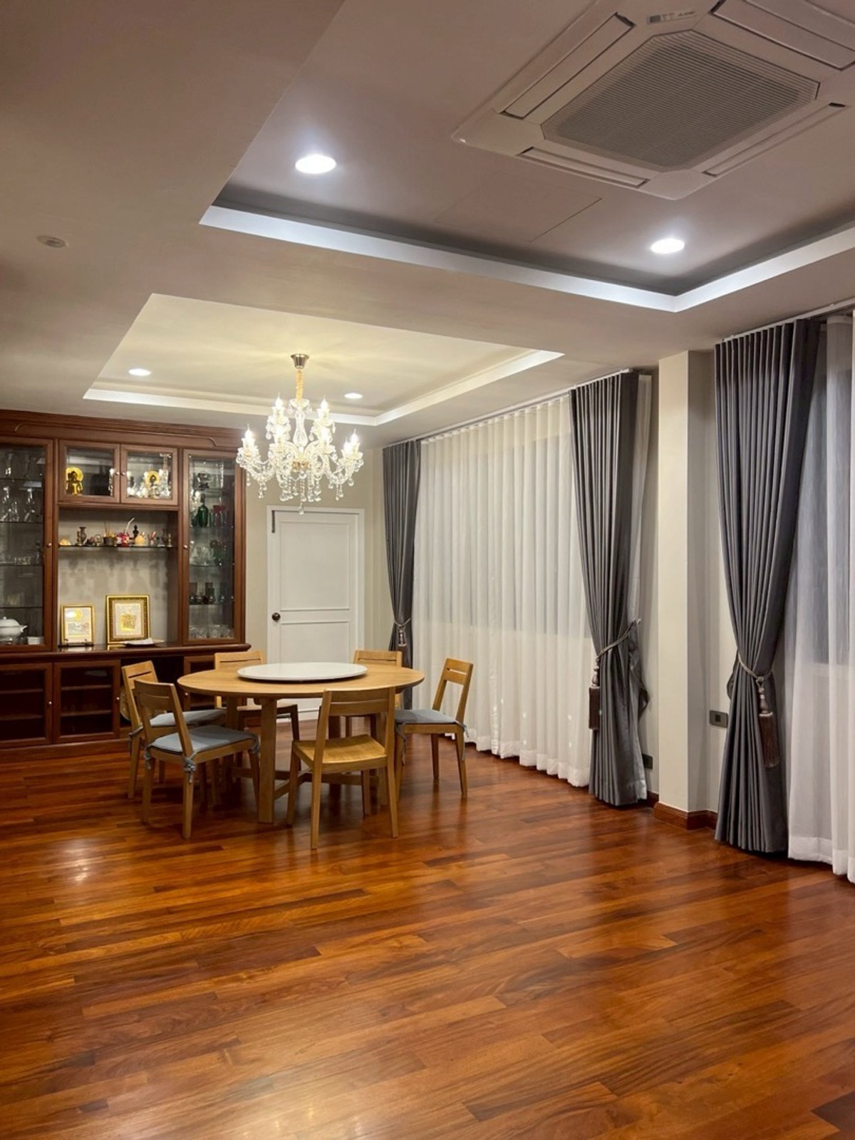 A beautiful and cozy home for rent in the prime Thonglor area 🏡🌳💎