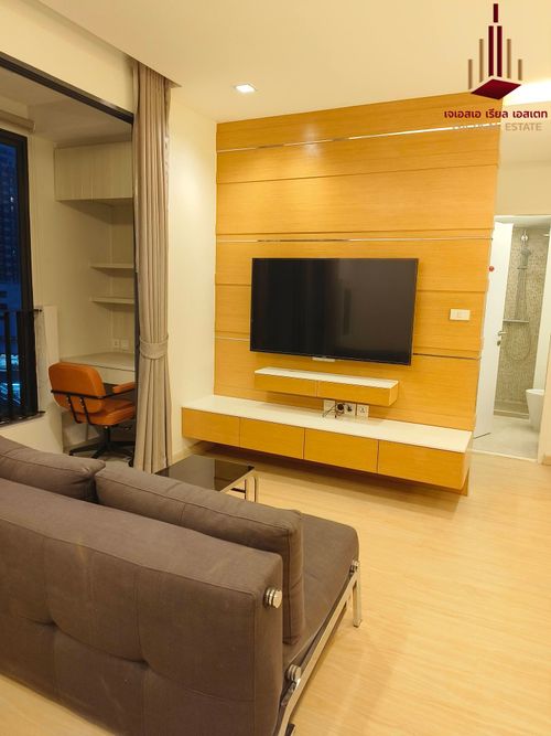 ✨ For Rent: Ideo Mobi Sathorn Condo ✨ 💰 Only 26,500 THB/month