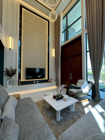Fully Furnished Modern Mansion | 600 sqm | Prime Access to Sukhumvit