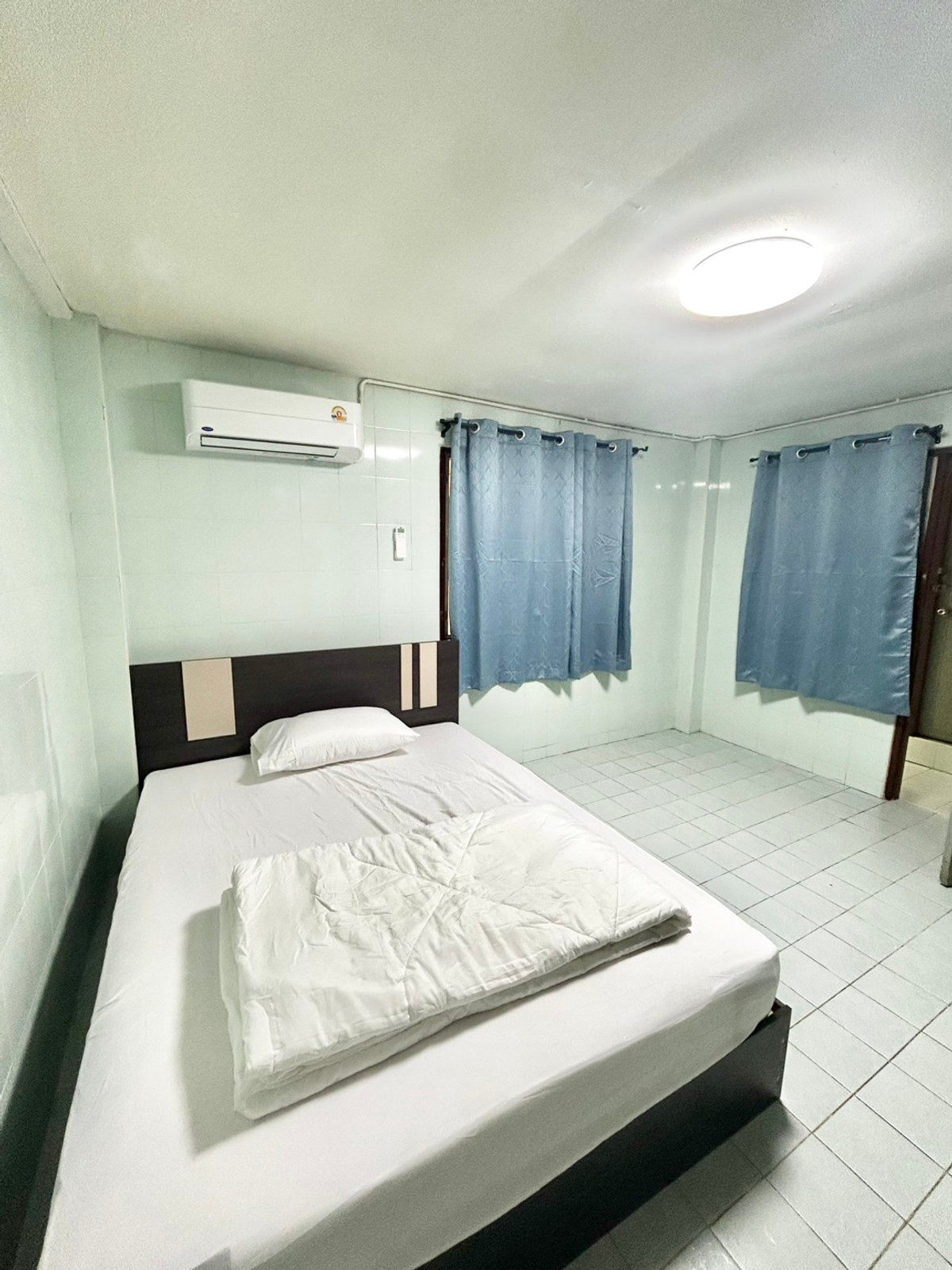 Namphon Apartment Daily and monthly rooms Affordable price