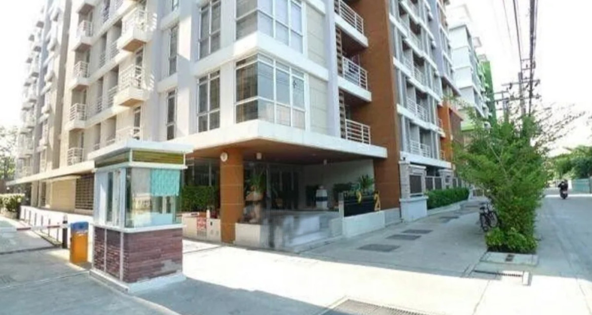 ✨ For Sale: The Link Sukhumvit 50 Condo ✨  💰 Only 4,000,000 THB