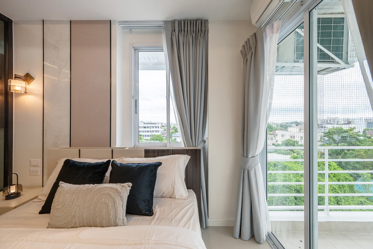 () J.W Suite – รูปที่ 2