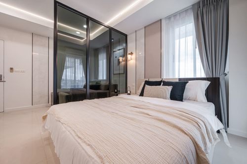 (Owner Post) J.W Suite