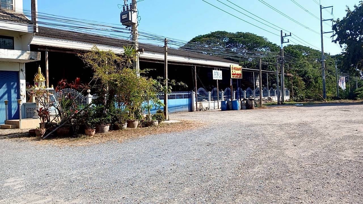 Warehouse for sale with land next to the main road. – รูปที่ 2
