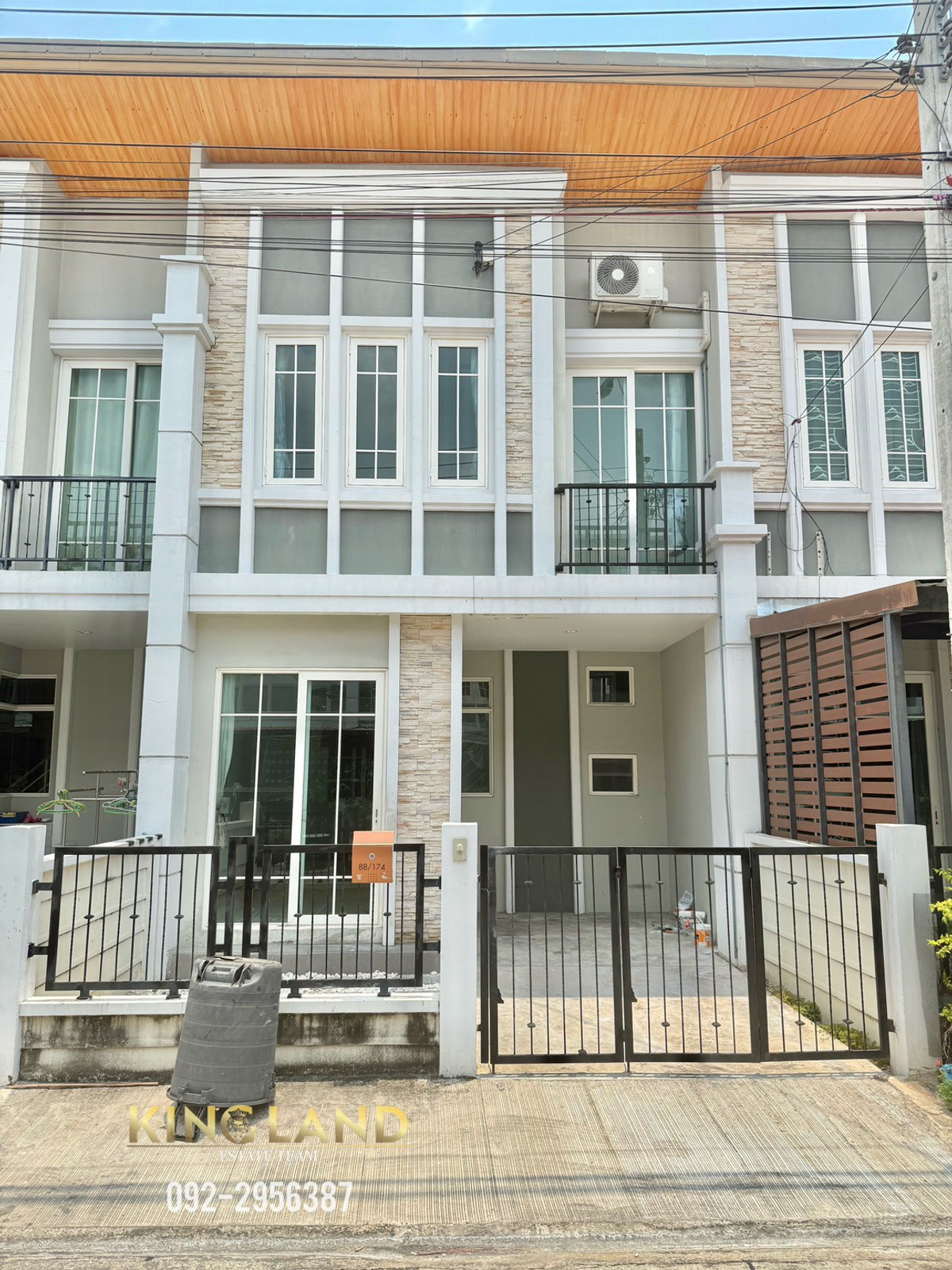 🏡 Townhome for rent, Golden Town Ramintra-Khubon, 3 bedrooms, 2 bathrooms, beautiful house, ready to move in, very good location, close to all lifestyle sources!🐶 Small pets allowed 💰 Price only 15,000 baht/month 📅 Ready to move in/make an appointment to 🏡 Townhome for rent, Golden Town Ramintra-Khubon, 3 bedrooms, 2 bathrooms, beautiful house, ready to move in, very good location, close to all lifestyle sources!🐶 Small pets allowed 💰 Price only 15,000 baht/month 📅 Ready to move in/make an appointment to