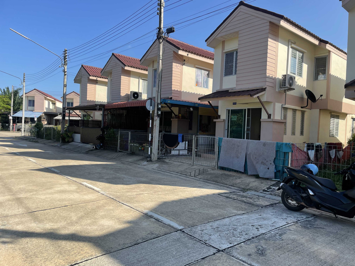 ขายบ้านเดียว 2 ชั้น การเคหะแห่งชาติพุนพิน 84 ตร.ม. ใกล้ โรงเรียนบ้านทุ่งโพธิ์ – รูปที่ 2