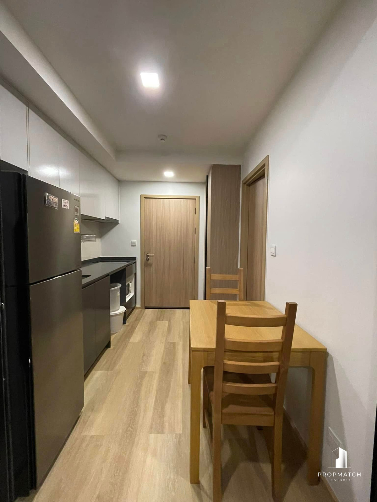 ✨Flash Deal ✨Maestro 07 Victory Monument ( 1Bed 1Bath 27SQM.) พร้อมอยู่ ! เพียง 4,700,000 บาท Tel.0981315848 @propmatch ✨Flash Deal ✨Maestro 07 Victory Monument ( 1Bed 1Bath 27SQM.) พร้อมอยู่ ! เพียง 4,700,000 บาท Tel.0981315848 @propmatch