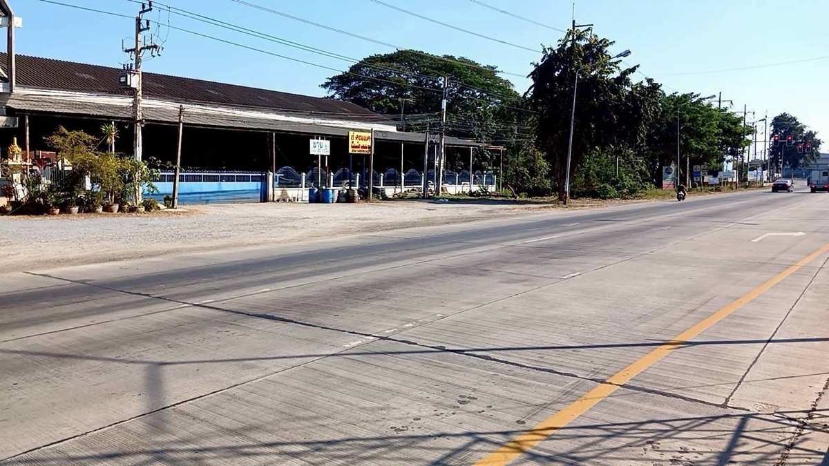 Warehouse for sale with land next to the main road. – รูปที่ 3