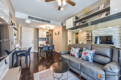 ✨Beautiful unit!  Great value ✨ The Saint Residences near MRT Phahonyothin